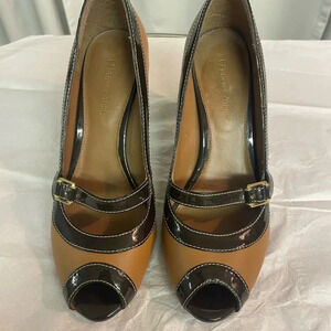 Etienne Aigner "Cynthia" heels size 7M two tone browns